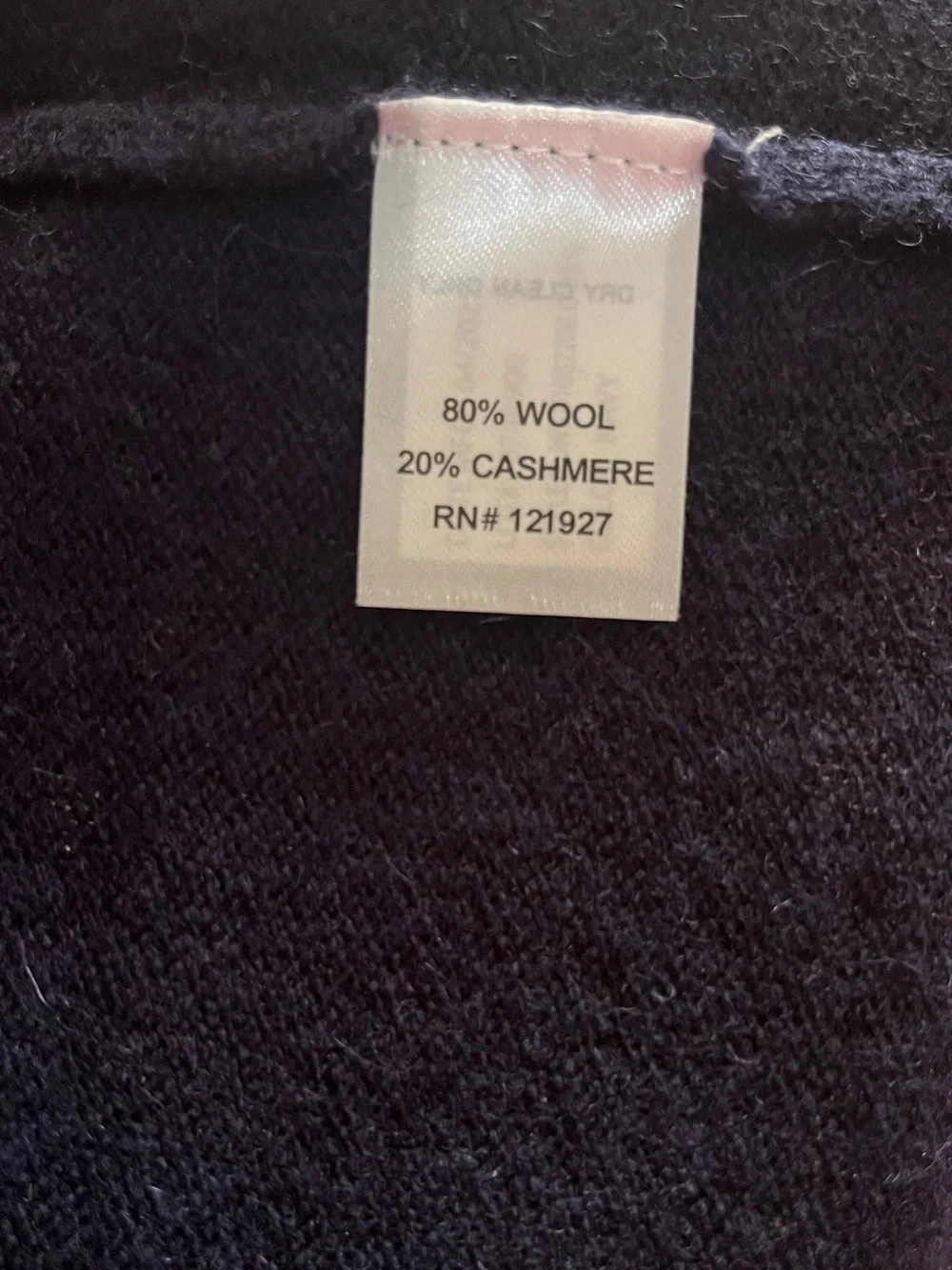 NWT johnnie-O Louisa Cashmere Blend Wrap - One Size